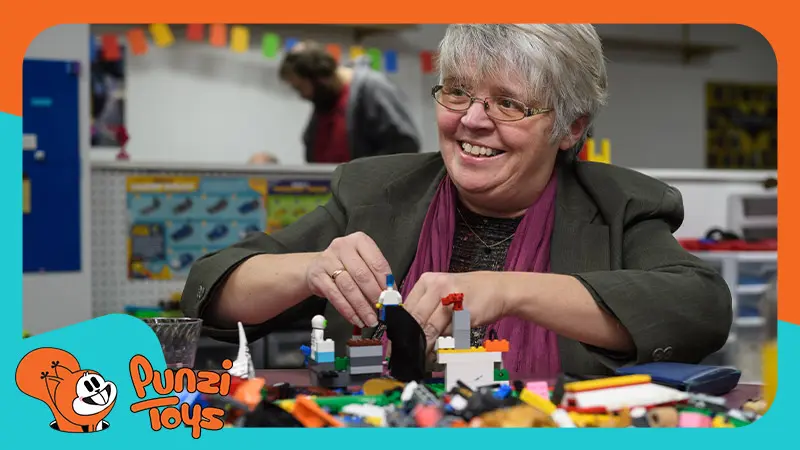 Introducing the benefits of playing with Lego for children and adults4
