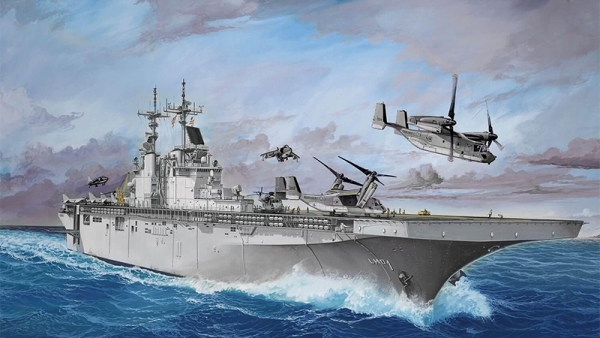 کیت ساختنی ناو جنگی Revell مدل Assault Carrier U.S.S. WASP CLASS
