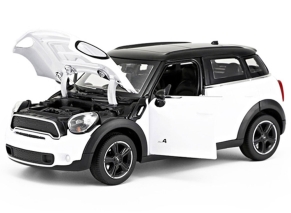 ماشین فلزی راستار مقیاس 1:24 مدل MINI Cooper S Countryman سفید