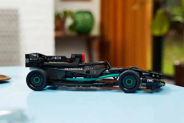 لگو Technic مدل Mercedes-AMG F1 W14 E 42165