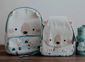 a4-junior-backpack-munchy-the-bear-6