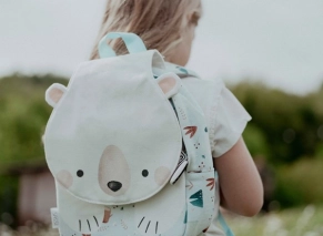 a5-mini-backpack-munchy-the-bear-1