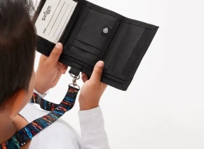 کیف پول بنددار smiggle طرح ماشین