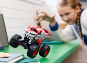 لگو تکنیک مدل 42200 تاندرروراس عقبکش مانستر جم 6