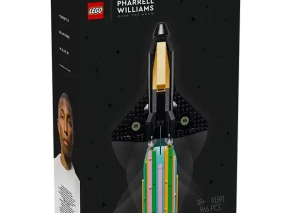 لگو آیکونز icons مدل 10391 بر فراز ماه با فارل ویلیامز