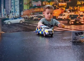 ماشین اسباب بازی شاسی بلند پلیس