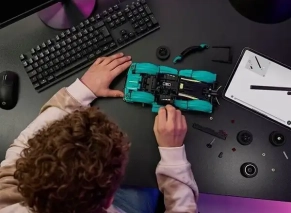 لگو تکنیک 42208 ماشین استون مارتین والکری