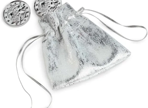 کیسه نقره ای سکه و جایزه عروسک پری بالدار باربی لباس یاسی ب موهای سفید زیبا