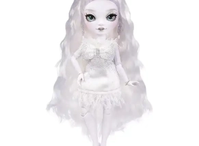 عروسک Rainbow High سری Shadow مدل Natasha Zima دارای دو دست لباس فشن