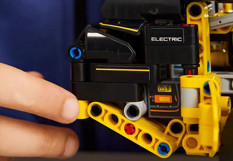 بیل متحرک لگو تکنیک مدل 42209 لودر برقی ولوو L120