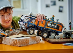 ثبت سفارش آنلاین Lego City Arctic Explorer Science Lab Truck 60471