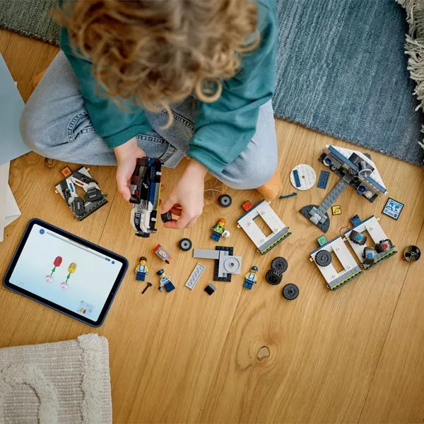 قیمت خرید لگو LEGO City Custom Police Car Garage