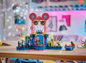 لگو ساخته شده فرندز مدل LEGO Friends Talent Show In Heartlake City