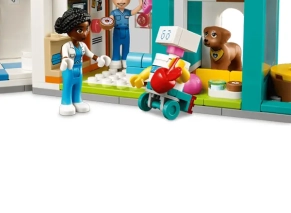 فروش آنلاین LEGO Friends Heartlake City Hospital