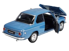 ماکت فلزی BMW 2002 برند Welly مدل 24053W در مقیاس 1:24 با طراحی کلاسیک، بدنه فلزی و مناسب کلکسیون خودروهای قدیمی و اسپرت آلمانی