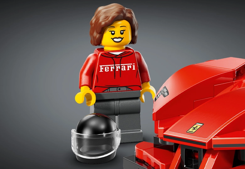 عکس مینی فیگور راننده LEGO SPEED Champions Ferrari SF90 XX Stradale