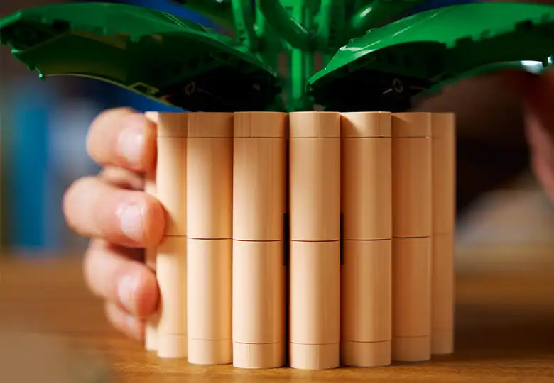 عکس لگو گلدان هلویی LEGO Botanicals Peace Lily