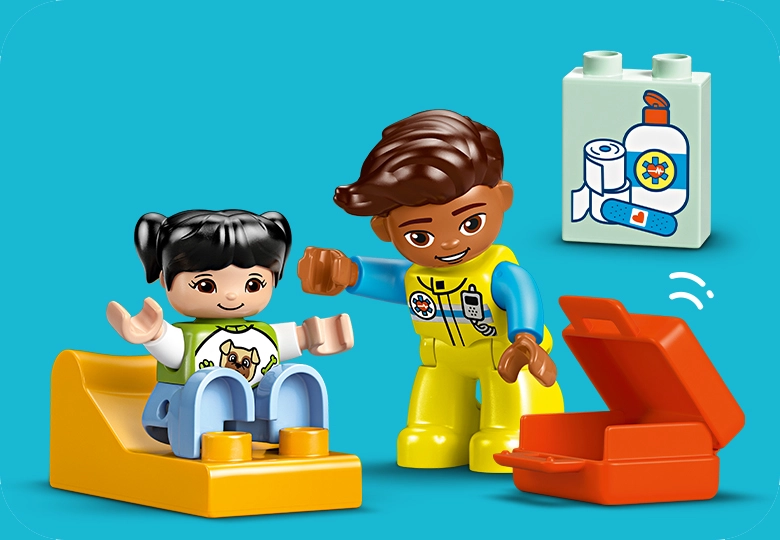 عکس وسایل لازم برای بازی خلاقانه Lego Duplo Ambulance & Driver