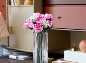 قیمت لگو گل رز برای هدیه برای روز ولنتاین و مادر