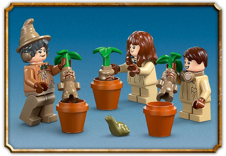 عکس گیاهان جادویی Harry Potter Hogwarts Castle: Herbology Class