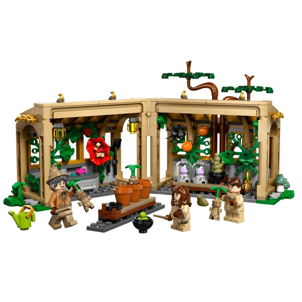 خرید اینترنتی Harry Potter Hogwarts Castle: Herbology Class 76445