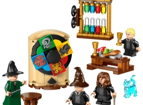 خرید Lego Harry Potter Hogwarts Castle Sorting Hat Ceremony 76460
