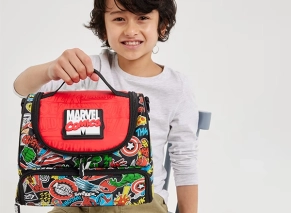 کیف غذای دو طبقه Smiggle Marvel با طرح رترو Iron Man و Spider-Man، عایقبندی شده و BPA Free