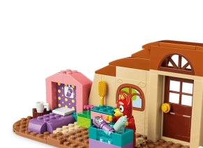 LEGO Bluey 11221 مدرسه Rusty