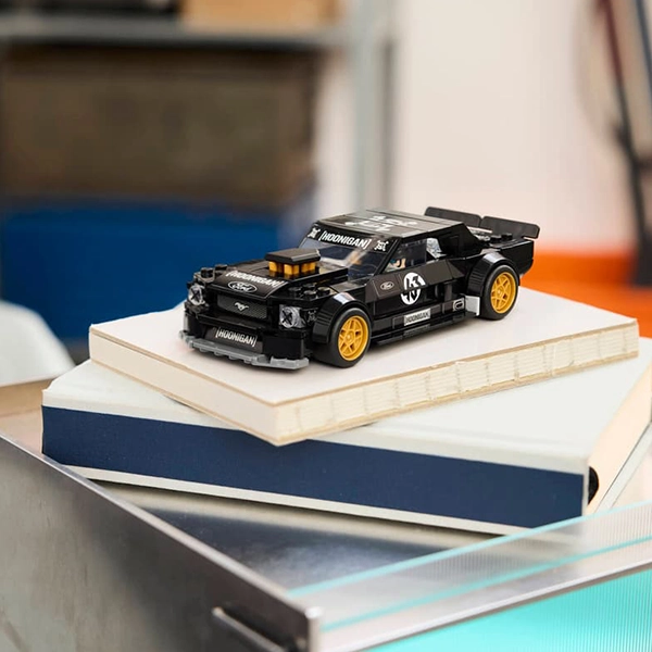 جزئیات کاپوت لگو فورد موستانگ Hoonicorn